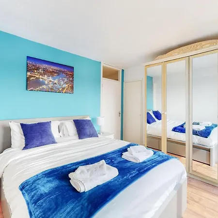 Apartment Near To Tower Bridge With Free Parking & View Of The Shard Londen Buitenkant foto