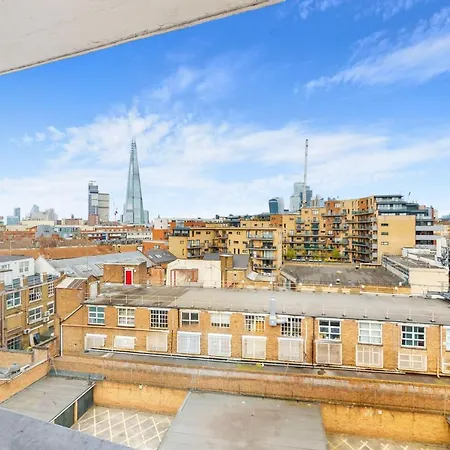 Apartment Near To Tower Bridge With Free Parking & View Of The Shard Londen Buitenkant foto
